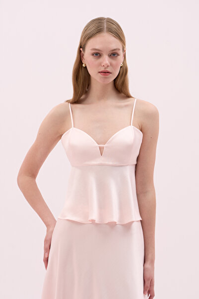 Roman Kalp Yaka Görünümlü İnce Askılı Saten Bluz Pudra Y2513036_055