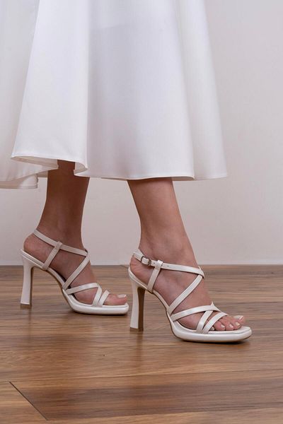sovrana Thin Strap Platform Heeled Shoes