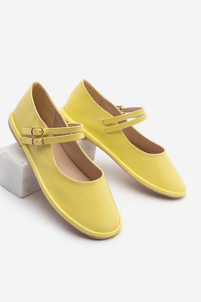Marjin Damen-Ballerina Larzen mit doppelter Schnalle, gelbes Lackleder