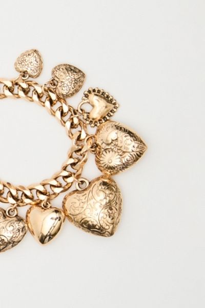 Manuka Heart Charm Bracelet Gold