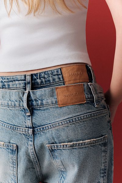 Manuka JEAN LOOSE FIT CU TALIE MEDIU ALBASTRU ÎNCHIS