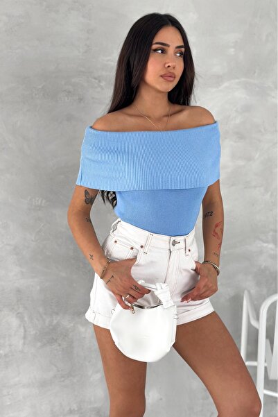 FEMELLE Bluză de damă Baby Blue, mărime standard, din bumbac Madonna, tricot subțire