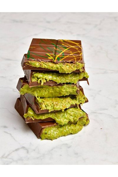 Deliket Dubai Chocolate Milk Chocolate with Pistachio & Crispy Kunafa 80g