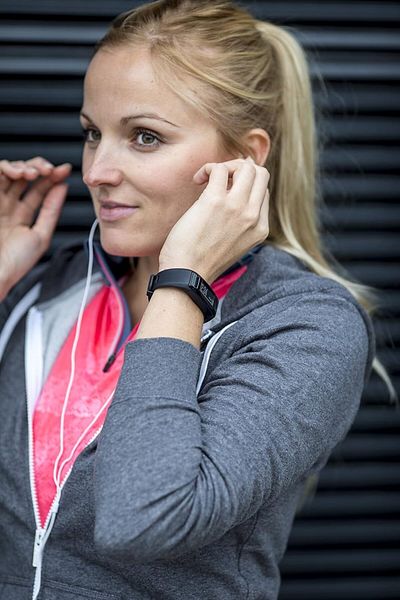 Garmin vívosmart HR Activity Tracker Regular Fit - Black