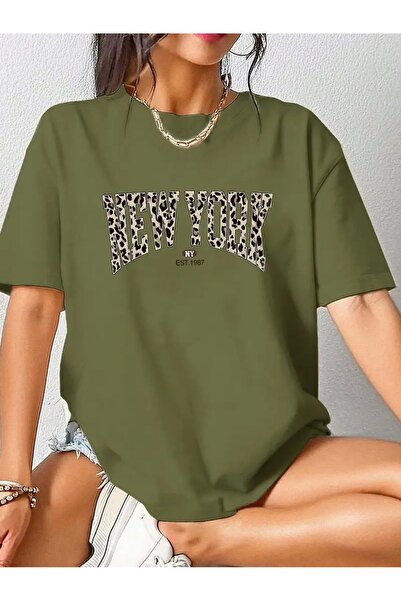 LAND MODA Morsko plava i bela grafička majica - Modna široka majica kratkih r...