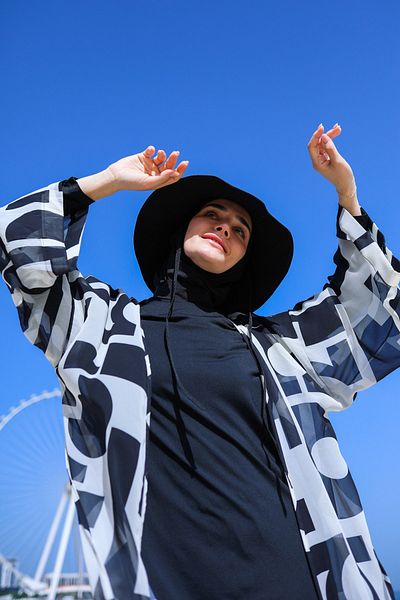 Marina Γεωμετρικό μαύρο κιμονό Kaftan P2337