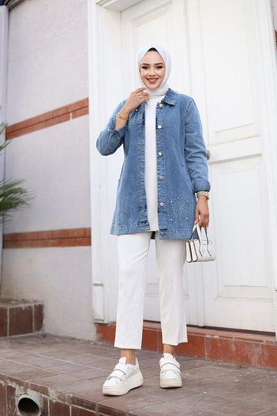 HARMAN BUTİK Jachetă de damă din denim brodat cu piatră