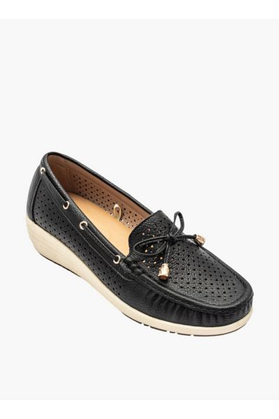 Le Confort Textured Slip-On Mocassins with Bow Detail