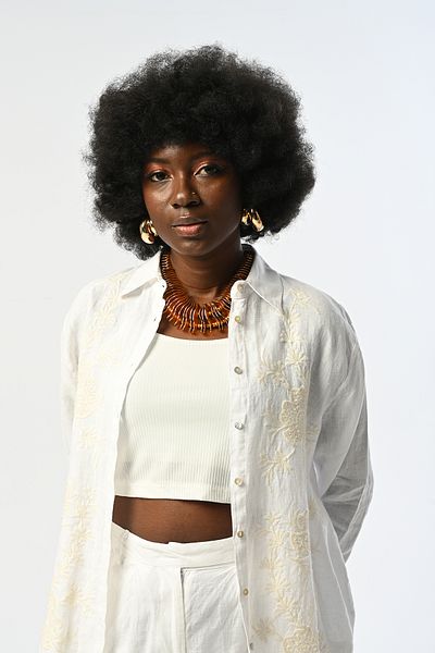 Orfeo Negro Women's White 100% Linen Oversize Cut Shirt with Embroidered Front and Sequins