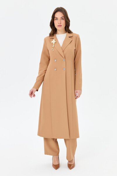 Esswaap Broşlu Kruvaze Uzun Ceketli Takım Camel