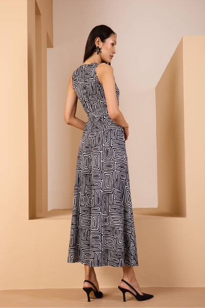 ESPOİRPLUS White Patterned Spanish Belted Wide Leg Jumpsuit with Pockets