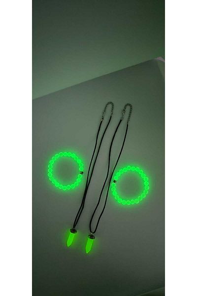 Lio20 Phosphorescent Cat Eye 2-Piece Bracelet, Necklace Set-Glow in the Dark-Loving Friend Family Combination Accessory