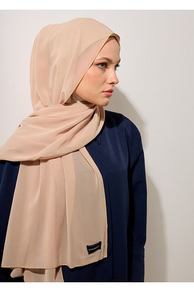 HOUSE OF MODEST - Beige Chiffon Shawl