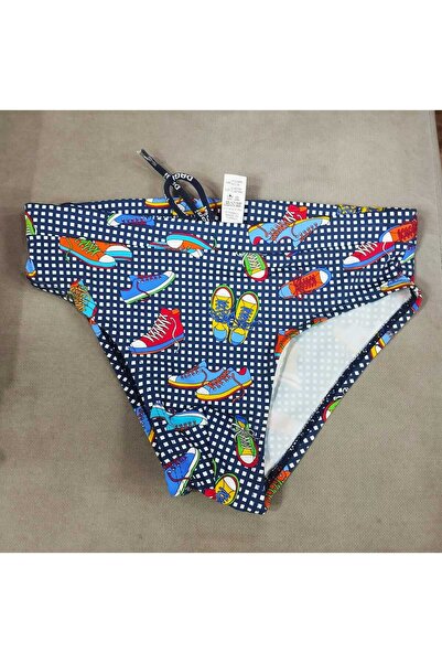 Dagi convers baskılı esnek erkek çocuk slip mayo