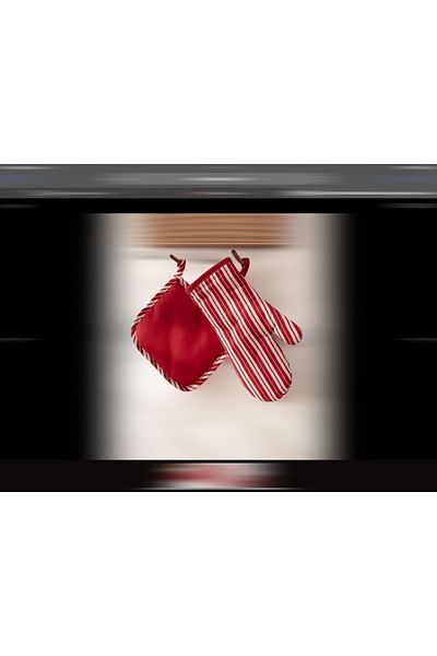 Madame Coco Elenor Set of 2 100% Cotton Kitchen Gloves White Red Heat Resistant and Stylish Design