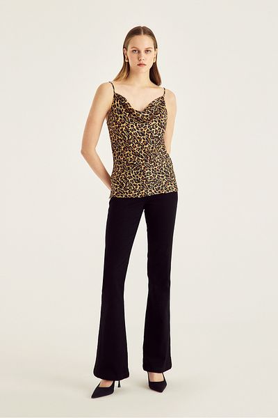 Naramaxx Degaje Collar Strap Blouse