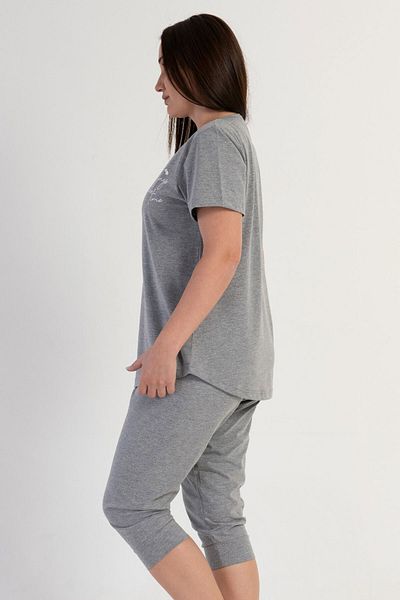 VİENETTA Women's Plus Size Short Sleeve Capri Pajama Set, 312041