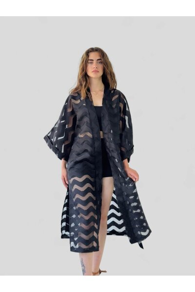 Retrobird Design Striped Black Long Kimono