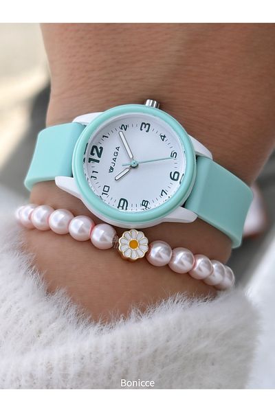 Jaga Suitable for Pool Sea Use Water Green Silicone Cord Girls' Digital Wristwatch + Daisy Bracelet