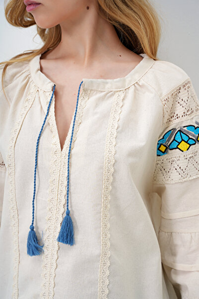 VAGGON Women's Beige Crew Neck Fishtail and Embroidered Balloon Sleeve Raw Linen Blouse Prmx14101