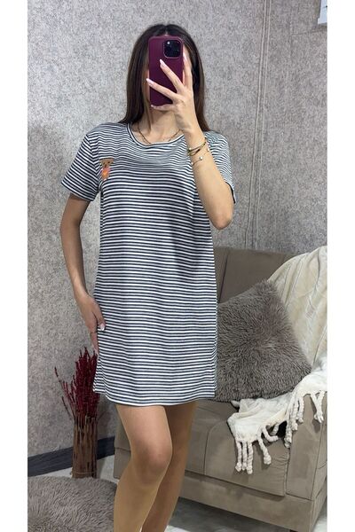 Cherry Lane Siyah/Beyaz Çizgili Ayıcık Arma Detaylı T-shirt Elbise