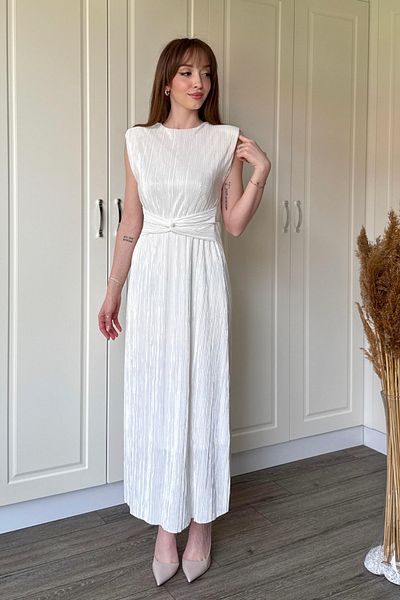 Dilay Gökoğlu Butik Λευκό φόρεμα με επένδυση Crinkle Midi με λεπτομέρεια μέσης