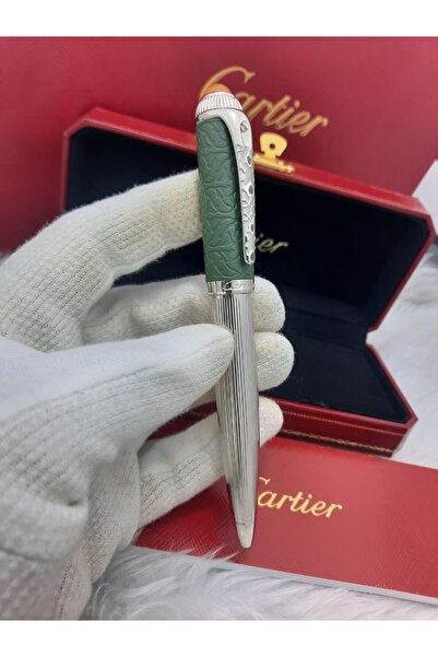Cartier Cartier pen with luxury design and accessories