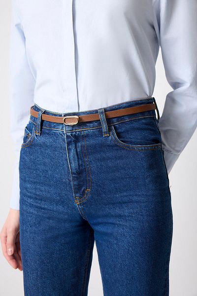 Touché Privé Thin Belt with Oval Buckle