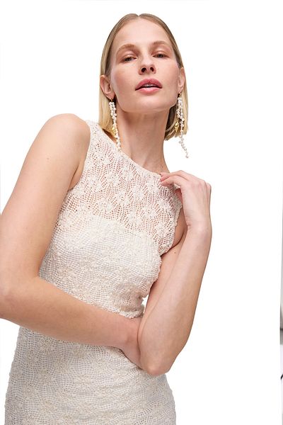 Perspective Ecru Brices Slim Fit Lace Above Knee Dress