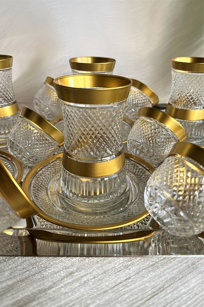 DECOSTYLE Beyzade Matte Gold Cut Decorated 18 Piece Luxury Tea Set
