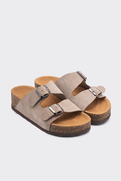 SHOEMARK Gabba Mink Genuine Leather Suede Buckle Detailed Women's Slippers