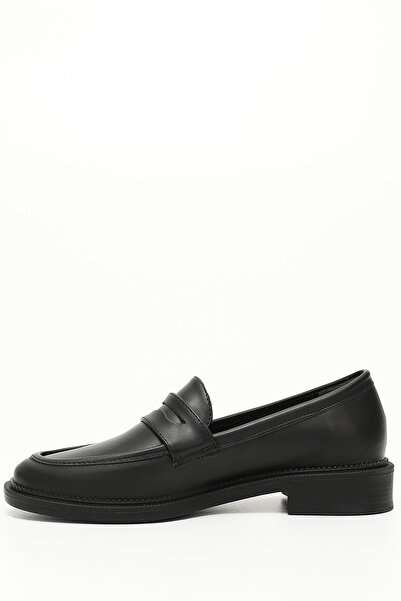 GÖNDERİ(R) Жінки / Дівчата Чорні жіночі мокасини Gön з круглим носком повсякденні туфлі 35904