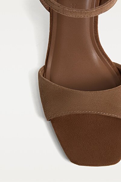 Stradivarius Leather high-heel sandals