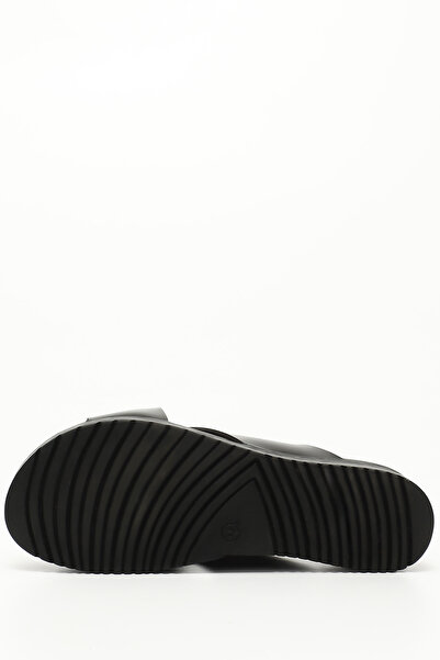 GÖNDERİ(R) Schwarze Damenhausschuhe mit Keilsohle 34172