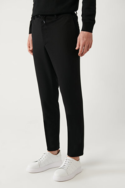 Avva Pánské černé kalhoty s bočními kapsami a elastickým pasem Relaxed Fit B003201