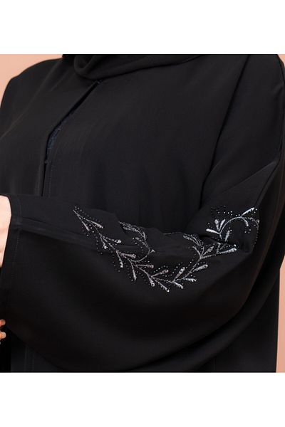 IKKXA Golden Embroidery Abaya