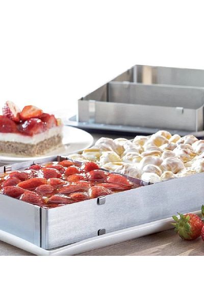 OEM Adjustable rectangular cake pan with divider