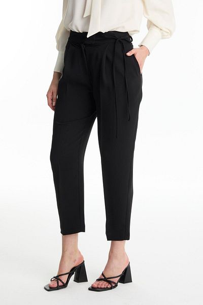 Zühre Black Pants with Pleated Belt Detail P-0229