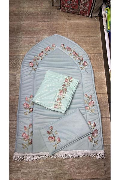 Generic Distinctive 3-piece women's prayer set