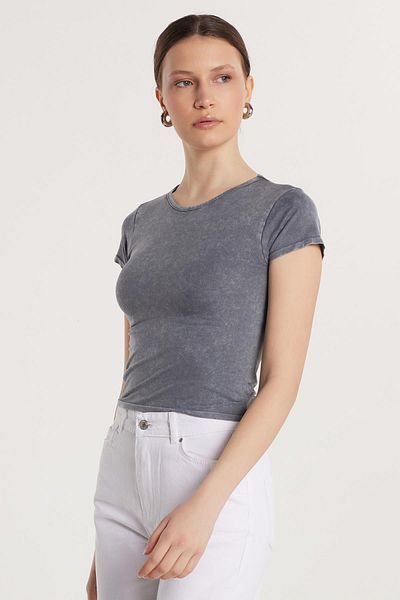 Tudors Women's Slim Fit Slim Fit Plain Basic Crew Neck Gray T-Shirt