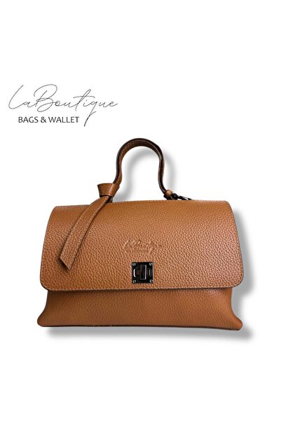 LA BOUTIQUE حقيبة LB جلدية 100% D-2200 أسمر ضارب للصفرة