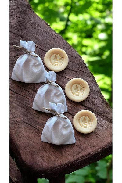 Poros Store Cabinet Drawer Scent Apricot Flavored Soap 3 Pack