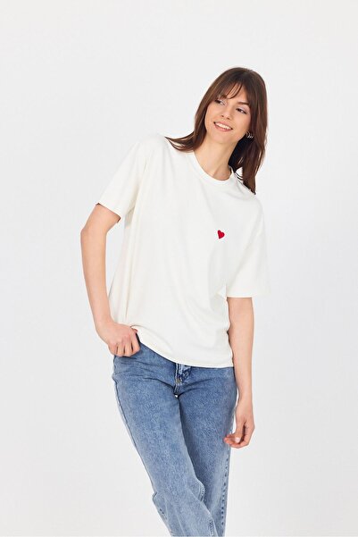 Rays Μπλουζάκι από ύφασμα εκρού με κεντημένη καρδιά 6218