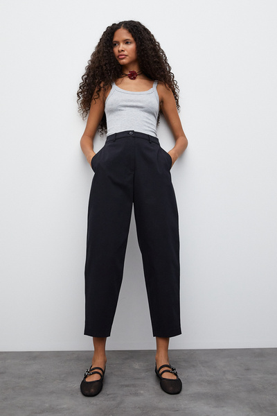 urban focus Relaxed Cut Trousers