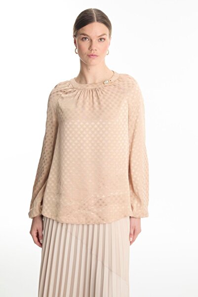 Zühre Beige Blouse with Jacquard Accessory Detail B-0118