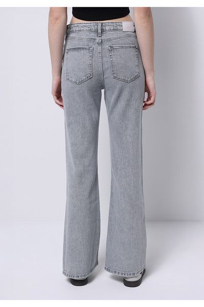 Colin's Regular Fit Women's Gray Jean Trousers