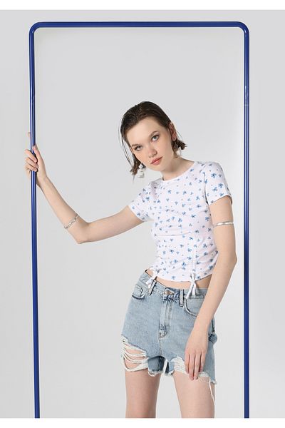 Colin's Tricou alb cu mânecă scurtă pentru femei, cu decolteu rotund, slim fit