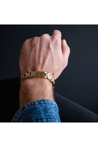 Guess Frontiers Goldfarbene Armband Jumb01342jwygt-u