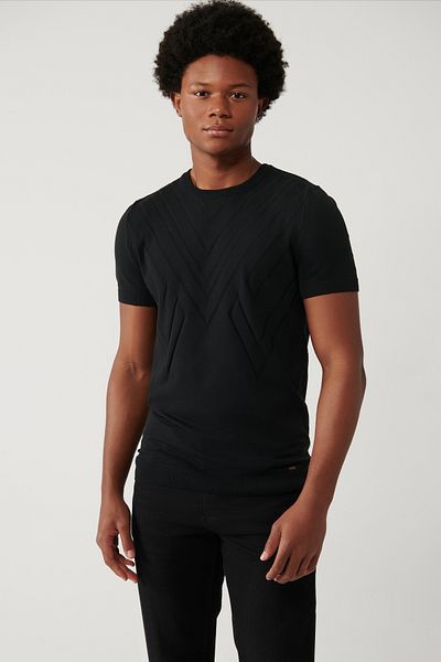 Avva Men's Black Crew Neck Geometric Pattern Detailed Knitwear T-Shirt A41Y5015