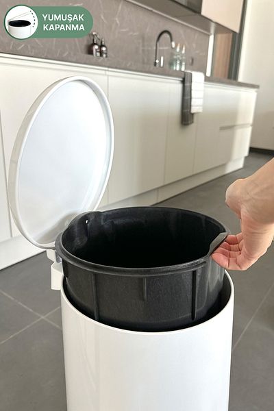 Prima Nova Κάδος απορριμμάτων μπάνιου κουζίνας Cigo Pedal 20 Lt Λευκό-εσωτερικό μέρος μαύρο